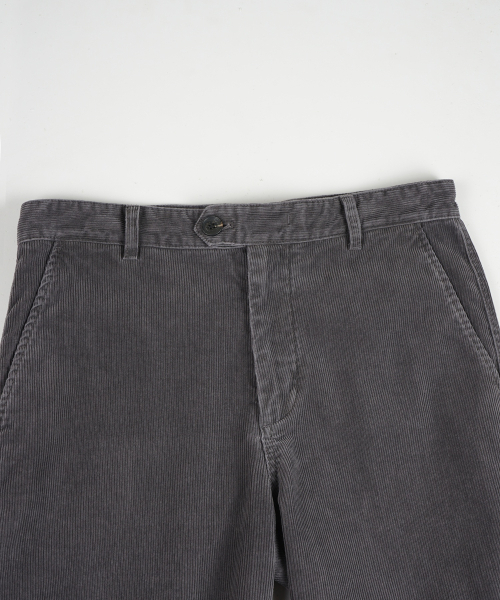 BIRBANTE（ビルバンテ）の「ガーメントウォッシングコーデュロイカーペンターC.Lフィットチノパンツ - モカ（その他パンツ・メンズ・ダークブラウン・SMALL/MEDIUM/LARGE/X-LARGE）」の4枚目の写真