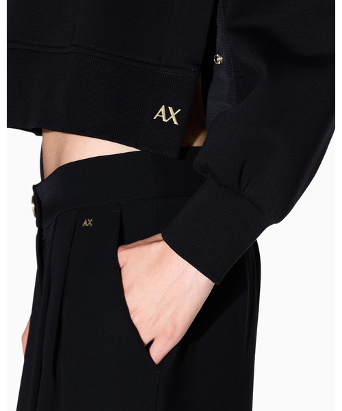 ARMANI EXCHANGE(アルマーニエクスチェンジ)の「【A|X アルマーニ エクスチェンジ】AXメタリックロゴ サイドスリットスウェットプルオーバー(スウェット・レディース・ブラック・SMALL/MEDIUM/LARGE/X-LARGE/X-SMALL)」の3枚目の写真