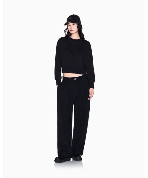 ARMANI EXCHANGE(アルマーニエクスチェンジ)の「【A|X アルマーニ エクスチェンジ】AXメタリックロゴ サイドスリットスウェットプルオーバー(スウェット・レディース・ブラック・SMALL/MEDIUM/LARGE/X-LARGE/X-SMALL)」の4枚目の写真