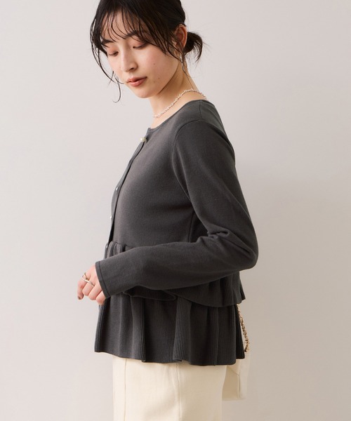 VIS（ビス）の「ティアードペプラムニットカーディガン（カーディガン/ボレロ・レディース・チャコールグレー/ライトグレー/ネイビー/ベージュ・FREE）」の18枚目の写真