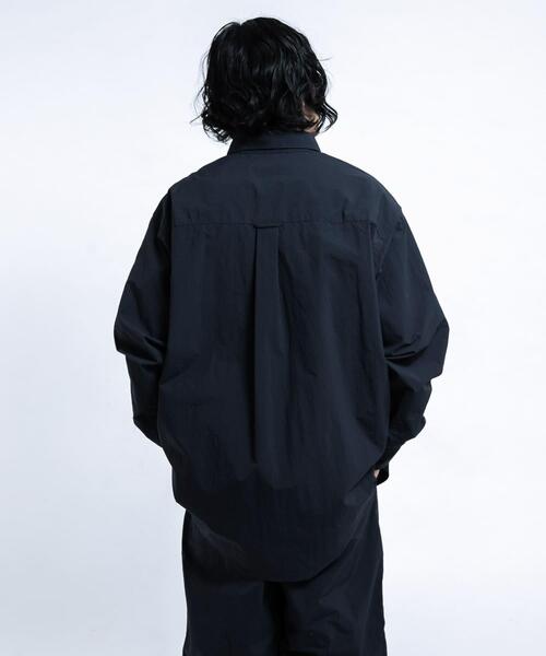 EKAL(エカル)の「『UR TECH』ナイロンタッサーロングスリーブシャツ(シャツ/ブラウス・メンズ・ライトブルー/グリーン系その他/ネイビー/イエロー/グレー・X-LARGE/LARGE/MEDIUM)」の20枚目の写真