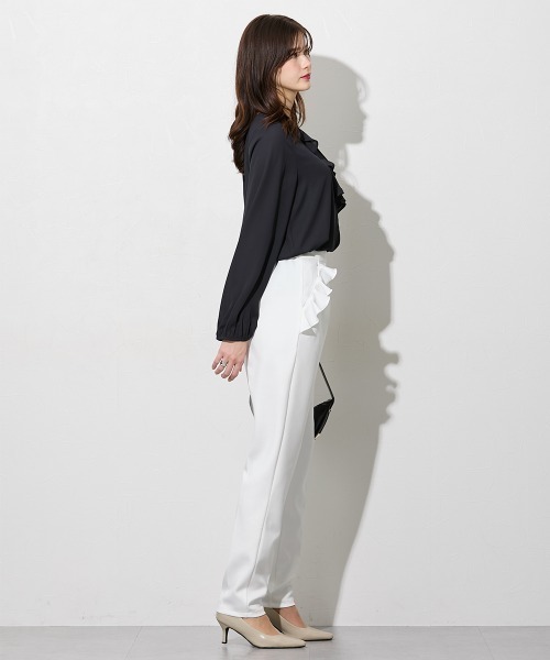 slattgir（スラットジール）の「高身長　エールダンボールフリルデザインパンツ（トールサイズ）（その他パンツ・レディース・オフホワイト/ネイビー・T5L/T4L/T3L/TLL/TL/TM）」の14枚目の写真