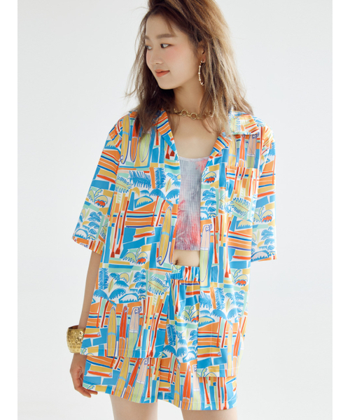BOMNAL BOUTIQUE（ボムナルブティック）の「サーフィンシャツパンツセットアップ（シャツ/ブラウス・レディース・その他・FREE）」の2枚目の写真
