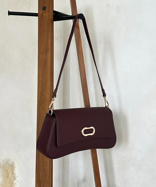 Thevon（ゼボン）の「ラウンドスクエアGLD/BAG（ショルダーバッグ・レディース・ブラック/ブラウン/ボルドー・FREE）」の18枚目の写真