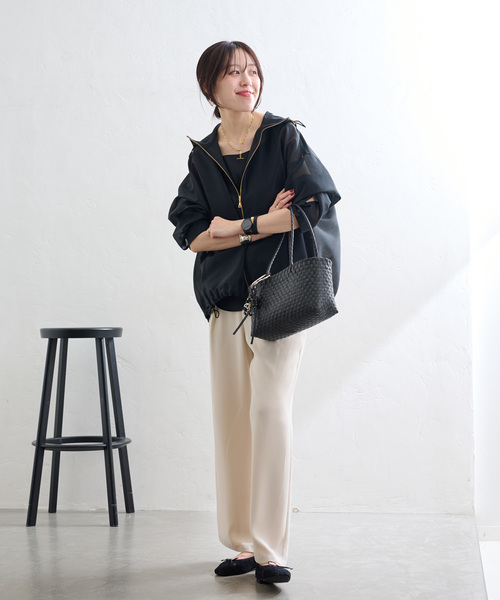 LE TALON(ルタロン)の「スクエアソフトレースバレエ(バレエシューズ・レディース・ブラック×ブラック/アイボリー・25cm/24.5cm/24cm/23.5cm/23cm/22.5cm/22cm)」の3枚目の写真