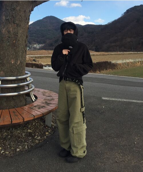 9999ARCHIVE(9999アーカイブ)の「Oblique Pocket Wide Cargo Pants(その他パンツ・レディース・カーキ・FREE/3/2)」の7枚目の写真