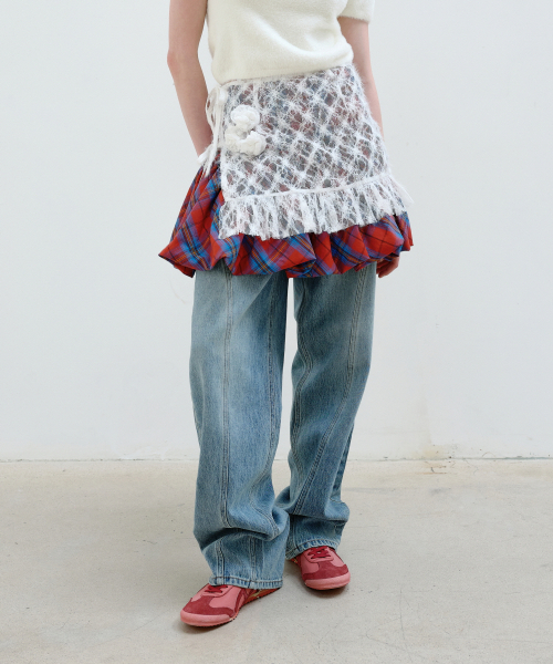 AOPT(アオプト)の「FLOWER LACE LAYERED SKIRT - WHITE(スカート・レディース・その他・ONE SIZE)」の2枚目の写真