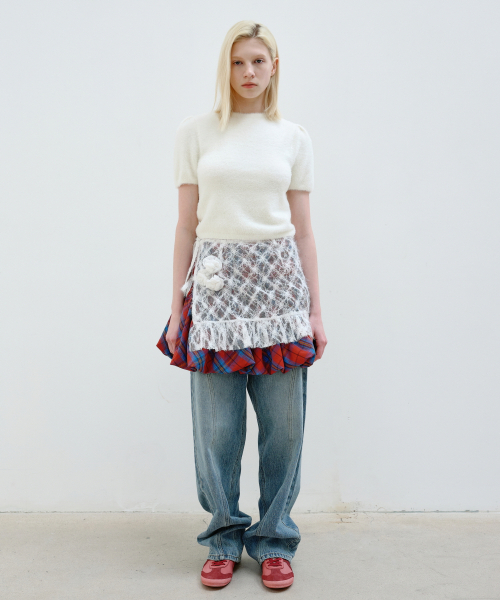 AOPT(アオプト)の「FLOWER LACE LAYERED SKIRT - WHITE(スカート・レディース・その他・ONE SIZE)」の3枚目の写真