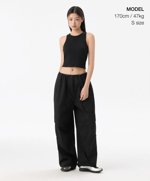 MUSINSA STANDARD WOMAN（ムシンサスタンダードウーマン）の「ウィメンズレーサーバッククロップブラタンクトップ[ブラック]（Tシャツ/カットソー・レディース・その他・SMALL/MEDIUM/LARGE/X-SMALL）」の2枚目の写真