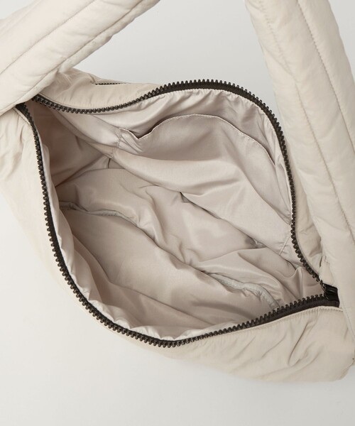 CITEN（シテン）の「＜CITEN＞ハーフムーンビッグショルダー（ショルダーバッグ・レディース・ブラック/ライトグレー/ケリーグリーン・FREE）」の11枚目の写真