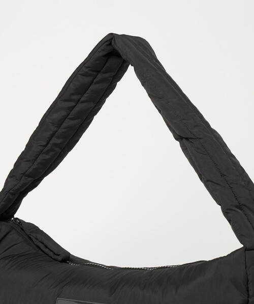 CITEN（シテン）の「＜CITEN＞ハーフムーンビッグショルダー（ショルダーバッグ・レディース・ブラック/ライトグレー/ケリーグリーン・FREE）」の17枚目の写真