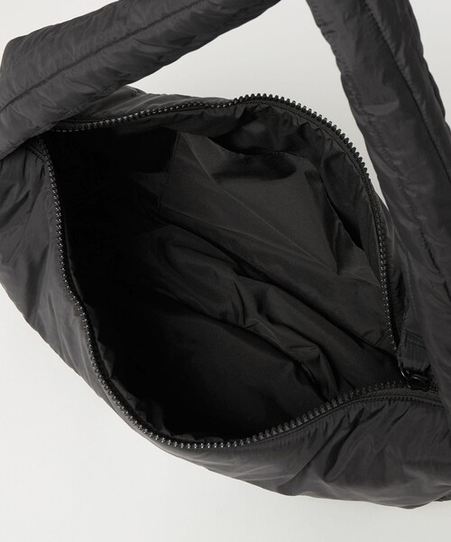 CITEN（シテン）の「＜CITEN＞ハーフムーンビッグショルダー（ショルダーバッグ・レディース・ブラック/ライトグレー/ケリーグリーン・FREE）」の18枚目の写真