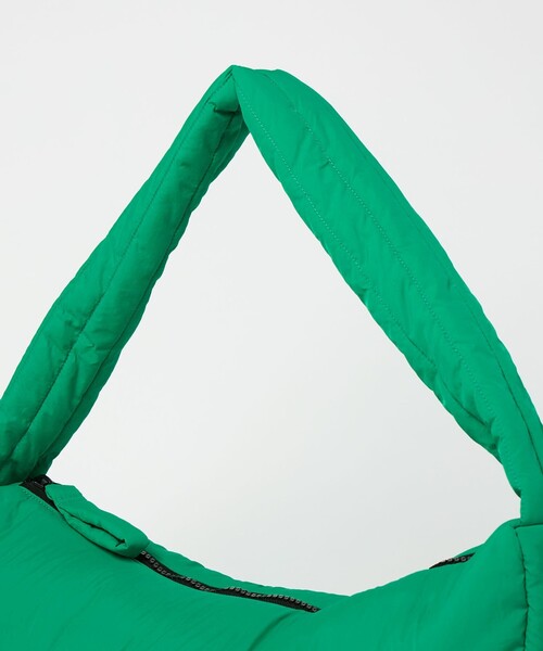 CITEN（シテン）の「＜CITEN＞ハーフムーンビッグショルダー（ショルダーバッグ・レディース・ブラック/ライトグレー/ケリーグリーン・FREE）」の22枚目の写真