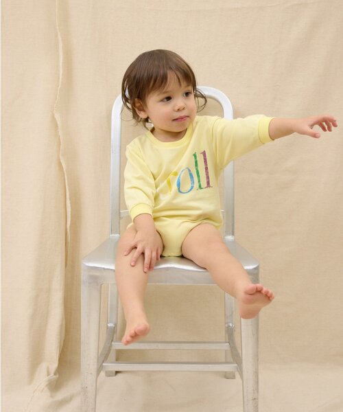 CIAOPANIC TYPY(チャオパニックティピー)の「【BABY】ミニ裏毛かすれカラーロゴロンパース(Tシャツ/カットソー・キッズ・サックスブルー/グレー/イエロー・80)」の5枚目の写真