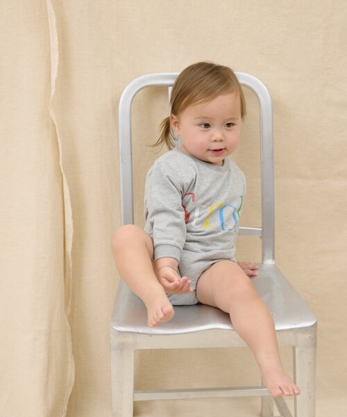 CIAOPANIC TYPY(チャオパニックティピー)の「【BABY】ミニ裏毛かすれカラーロゴロンパース(Tシャツ/カットソー・キッズ・サックスブルー/グレー/イエロー・80)」の10枚目の写真