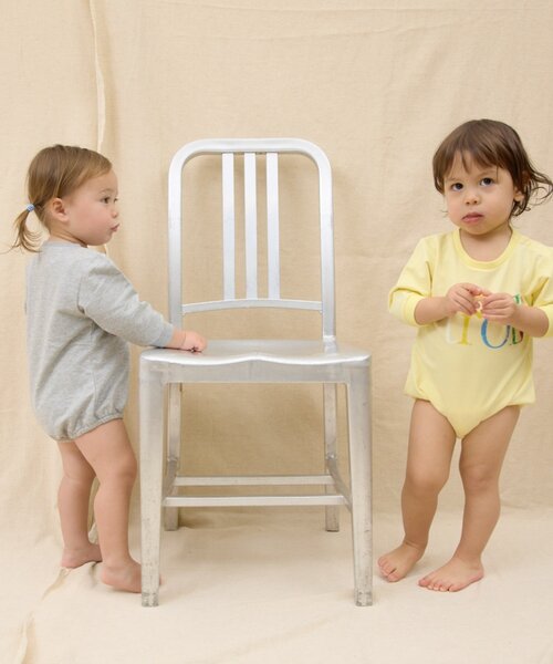 CIAOPANIC TYPY(チャオパニックティピー)の「【BABY】ミニ裏毛かすれカラーロゴロンパース(Tシャツ/カットソー・キッズ・サックスブルー/グレー/イエロー・80)」の11枚目の写真