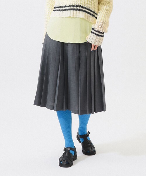 BEAMS BOY（ビームスボーイ）の「ミックス プリーツ スカート（スカート・レディース・グレー/ブラック・1/2）」の8枚目の写真