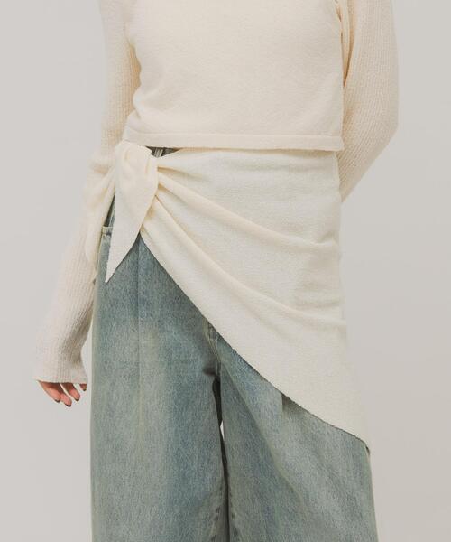 KBF（ケイビーエフ）の「ミニブークレトライアングルスカーフ（バンダナ/スカーフ・レディース・チャコールグレー/アイボリー・ONE）」の6枚目の写真