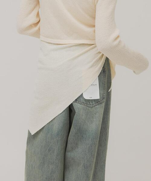 KBF（ケイビーエフ）の「ミニブークレトライアングルスカーフ（バンダナ/スカーフ・レディース・チャコールグレー/アイボリー・ONE）」の7枚目の写真