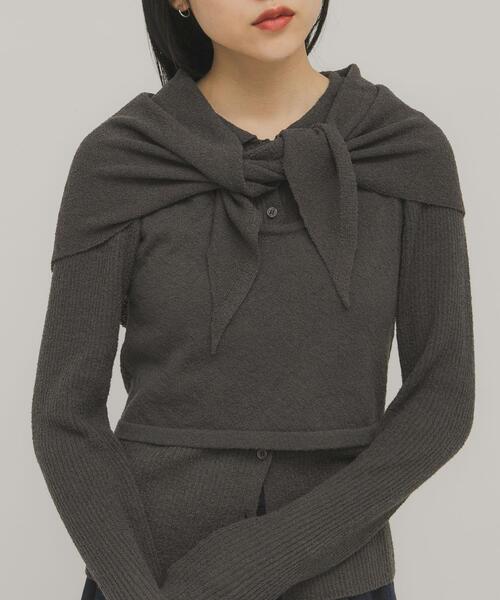 KBF（ケイビーエフ）の「ミニブークレトライアングルスカーフ（バンダナ/スカーフ・レディース・チャコールグレー/アイボリー・ONE）」の14枚目の写真