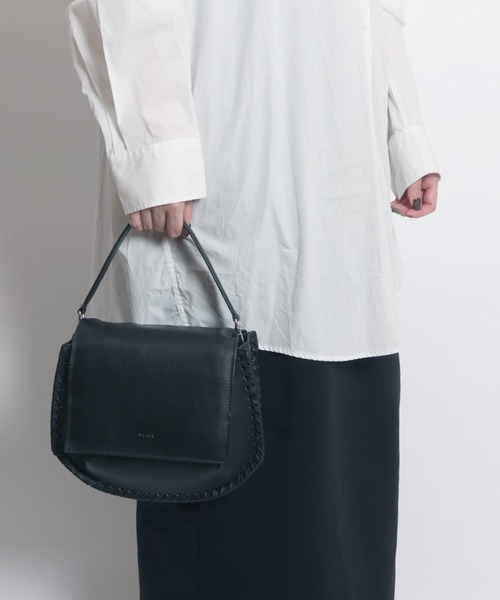 YArKA（ヤーカ）の「【YArKA/ヤーカ】real leather lace up 2way round bottom bag [lumm4] / レースアップ2ウェイラウンドバッグ（ハンドバッグ・レディース・ブラック・FREE）」の14枚目の写真