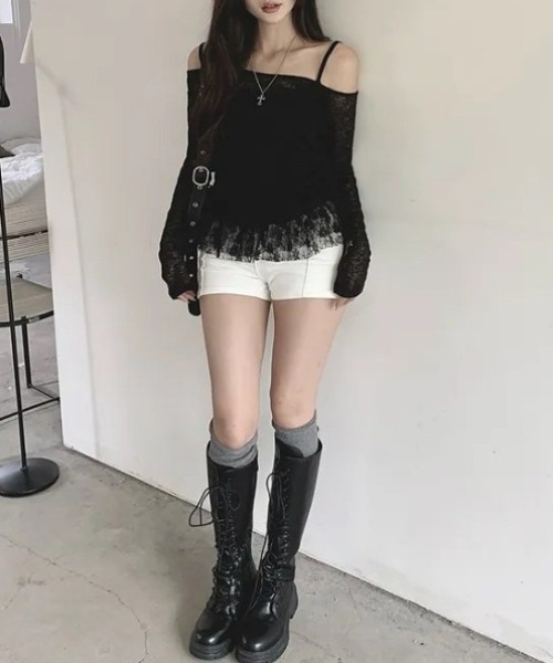 yuue' ( wear )(ユーイ)の「【2点セット】オフショルトップス+レースフリルキャミSET(Tシャツ/カットソー・レディース・グレー/ブラック・FREE)」の5枚目の写真