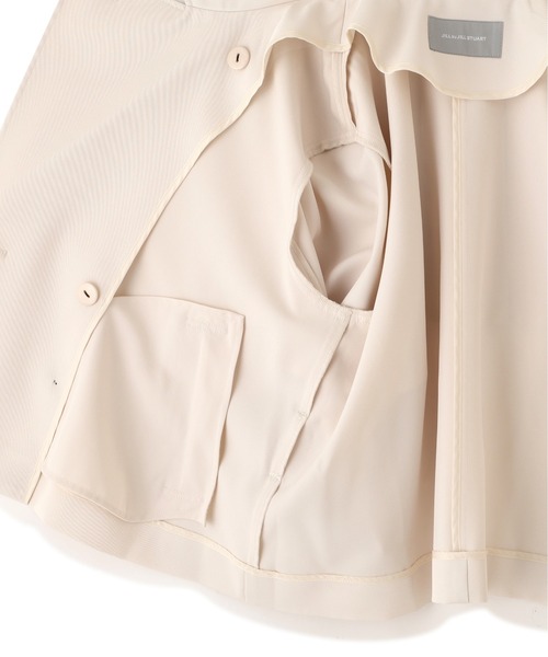 JILL by JILL STUART（ジルバイジルスチュアート）の「スタンドカラーショートトレンチコート（トレンチコート・レディース・ホワイト/ベージュ/ピンク・SMALL/MEDIUM）」の5枚目の写真