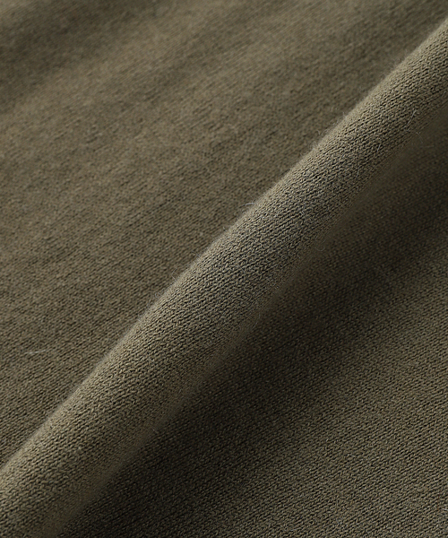 extreme cashmere(エクストリーム カシミヤ)の「EXTREME CASHMERE/エクストリーム カシミア n268 CUBA(ニット/セーター・メンズ・ブラック/カーキ/ネイビー/グレー・FREE)」の7枚目の写真