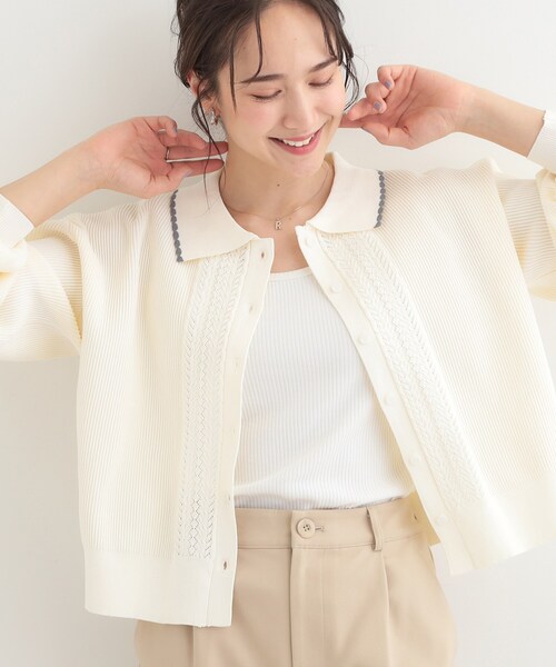 SHOO・LA・RUE(シューラルー)の「襟付きレース風カーディガン(カーディガン/ボレロ・レディース・ブラック/オフホワイト/グレー・00)」の2枚目の写真