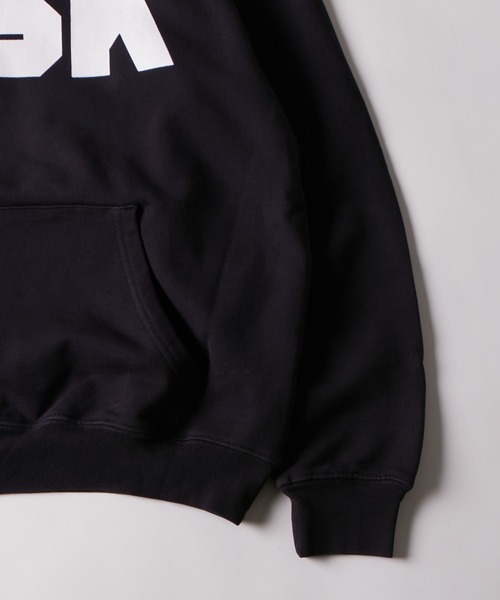 WHO'S WHO gallery（フーズフーギャラリー）の「OFFICE SERVICES DESK parka（パーカー・メンズ・ネイビー・FREE）」の4枚目の写真