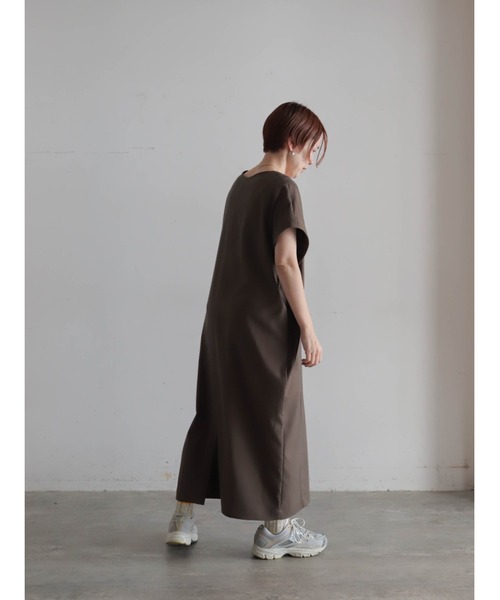 リネンミックスヘリンボーン Vネックカフタンワンピース | NOMBRE IMPAIR