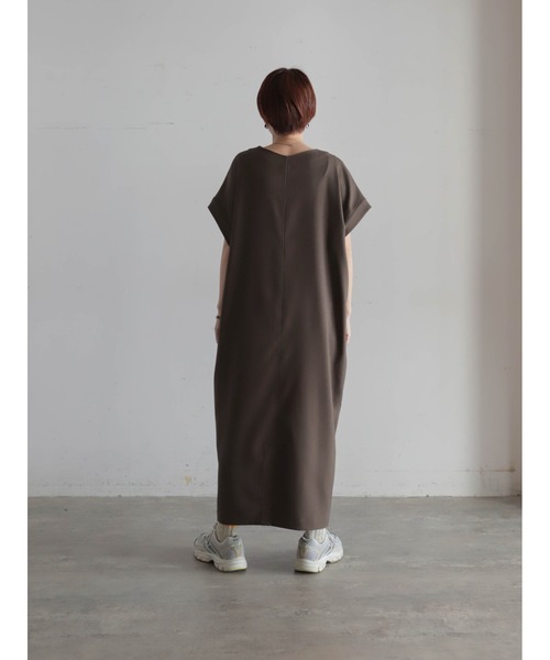 リネンミックスヘリンボーン Vネックカフタンワンピース | NOMBRE IMPAIR