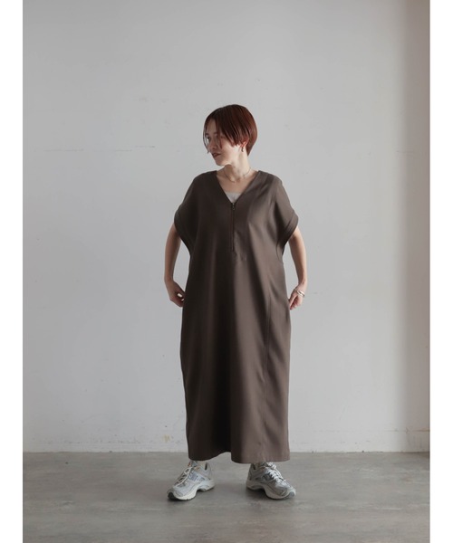 リネンミックスヘリンボーン Vネックカフタンワンピース | NOMBRE IMPAIR