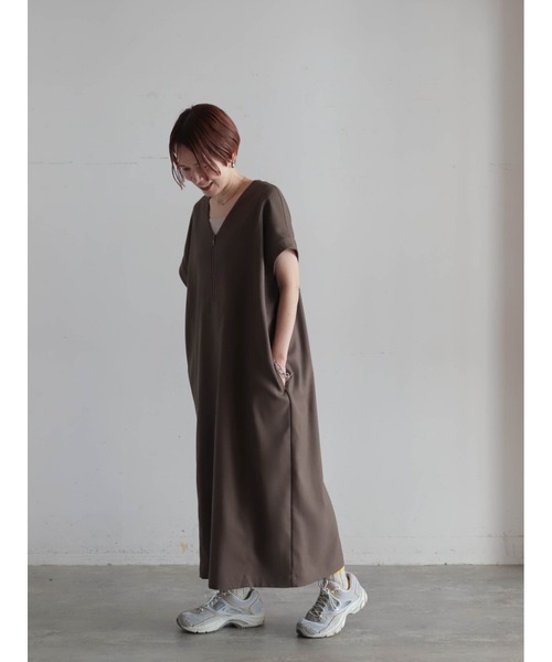 リネンミックスヘリンボーン Vネックカフタンワンピース | NOMBRE IMPAIR