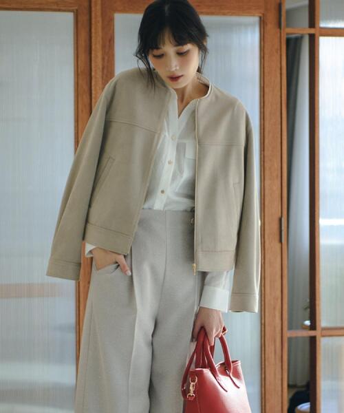 grove（グローブ）の「【貴島明日香さん着用】お仕事も普段も。今どきワークシャツブラウス（シャツ/ブラウス・レディース・グリーン系その他4/ブルー系その他4/オフホワイト/ダークグレー/サンドベージュ・02/03/01/04/05）」の16枚目の写真