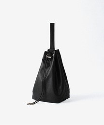 ATTACHMENT（アタッチメント）の「【 直営店・ZOZOTOWN限定 】シンセティックレザー スモールバケットバッグ / SYNTHETIC LEATHER SMALL BUCKET BAG（ショルダーバッグ）」
