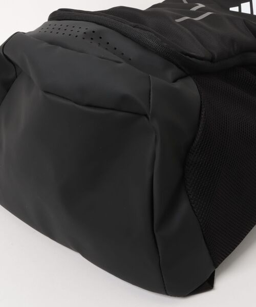 adidas(アディダス)の「《adidas》トレーニングPWバックパック(バックパック/リュック・メンズ・ブラック×ホワイト・フリー)」の3枚目の写真