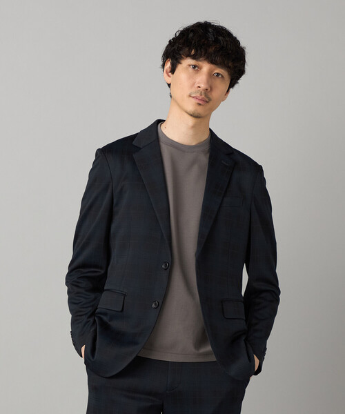COMME CA MEN(コムサメン)の「【セットアップ対応】〔IL PRINCIPE〕 ジャージー シングルテーラードジャケット(テーラードジャケット・メンズ・チャコールグレー/ブラック・S/L/M)」の1枚目の写真