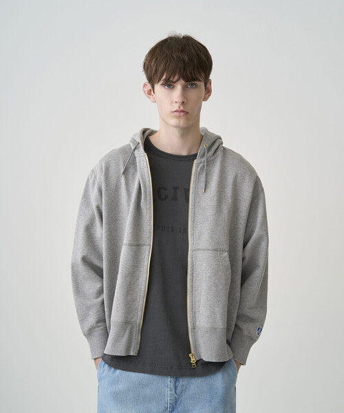 ORCIVAL（オーシバル）の「ORCIVAL | 裏毛 コットン フレンチテリージップフーディー MEN（パーカー・メンズ・グレー/ダークネイビー・3/5/4）」の18枚目の写真