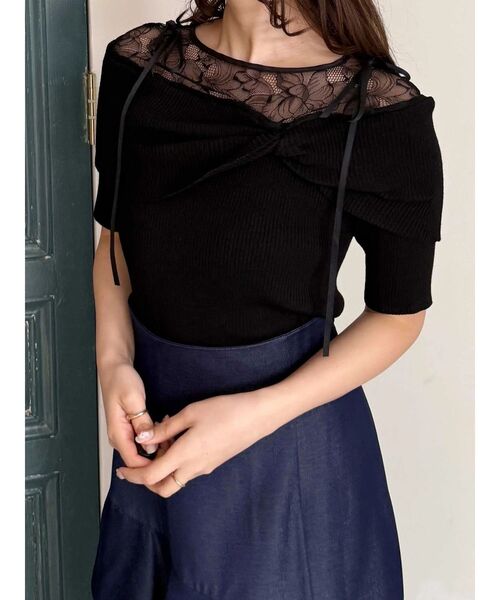 MERCURYDUO（マーキュリーデュオ）の「レース切替オフショルニットトップス（ニット/セーター・レディース・アイボリー/ブラック/チャコールグレー・FREE）」の2枚目の写真