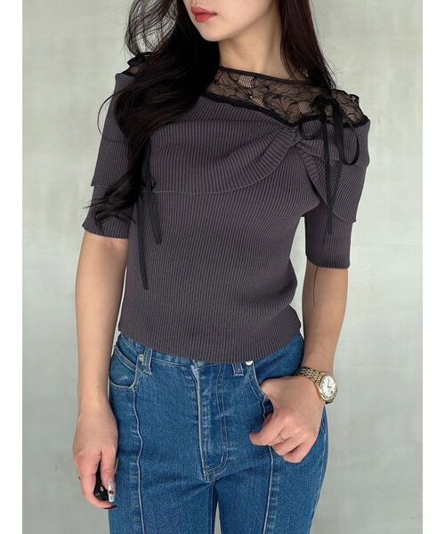 MERCURYDUO（マーキュリーデュオ）の「レース切替オフショルニットトップス（ニット/セーター・レディース・アイボリー/ブラック/チャコールグレー・FREE）」の16枚目の写真