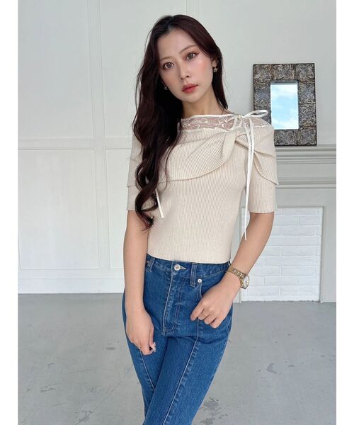 MERCURYDUO（マーキュリーデュオ）の「レース切替オフショルニットトップス（ニット/セーター・レディース・アイボリー/ブラック/チャコールグレー・FREE）」の8枚目の写真