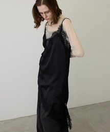 uyu.（ウユ）の「【華やかに揺れる】アシンメトリーレースワンピース（ワンピース）」