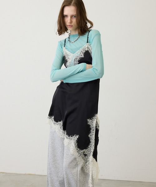 uyu.（ウユ）の「【華やかに揺れる】アシンメトリーレースワンピース（ワンピース・レディース・ブラック×ホワイト/ホワイト×ブラック/ブラック・FREE）」の10枚目の写真