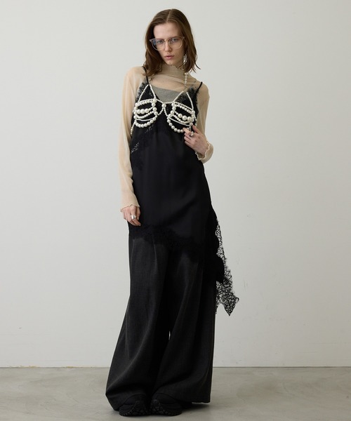 uyu.（ウユ）の「【華やかに揺れる】アシンメトリーレースワンピース（ワンピース・レディース・ブラック×ホワイト/ホワイト×ブラック/ブラック・FREE）」の19枚目の写真