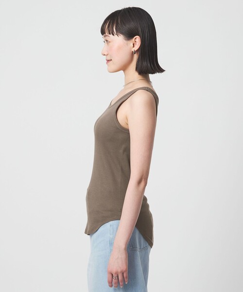 green label relaxing（グリーンレーベルリラクシング）の「ベーシック リブ タンクトップ（タンクトップ・レディース・ブラック/オフホワイト/モカ/その他1・FREE）」の21枚目の写真