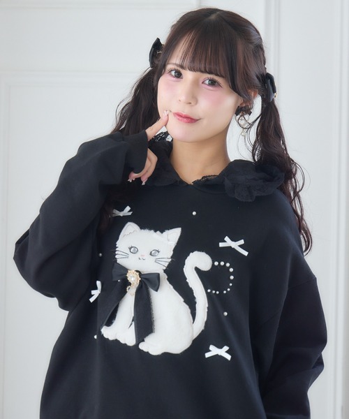 ROJITA(ロジータ)の「RibbonCatスウェットパーカー(パーカー・レディース・ホワイト/ピンク/ブラック・FREE)」の22枚目の写真