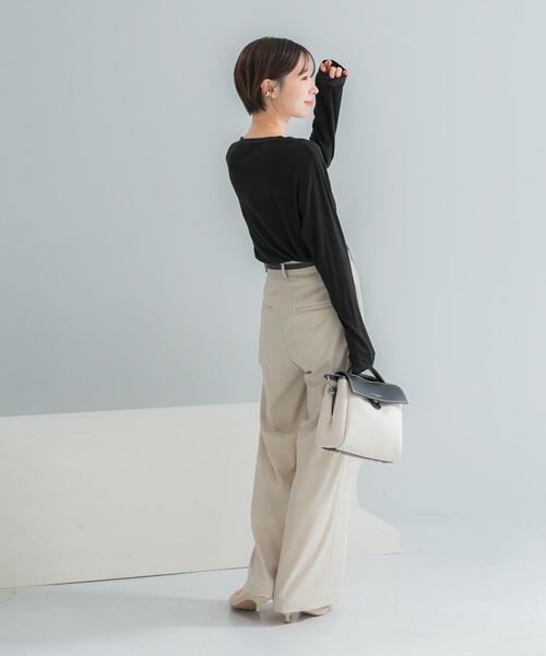 URBAN RESEARCH ROSSO WOMEN（アーバンリサーチ　ロッソ）の「シルク混ドッキングカットソー（Tシャツ/カットソー・レディース・ベージュ系その他/オフホワイト/ブラック・FREE）」の20枚目の写真