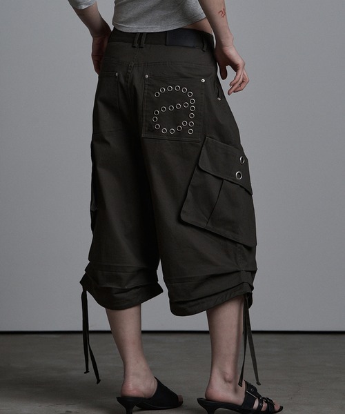 as you are（アズユーアー）の「◇ASYOUARE◇ストリング アイレット バミューダ パンツ STRING EYELET BERMUDA PANTS（カーゴパンツ・レディース・チャコール/ブラック・M/S）」の7枚目の写真