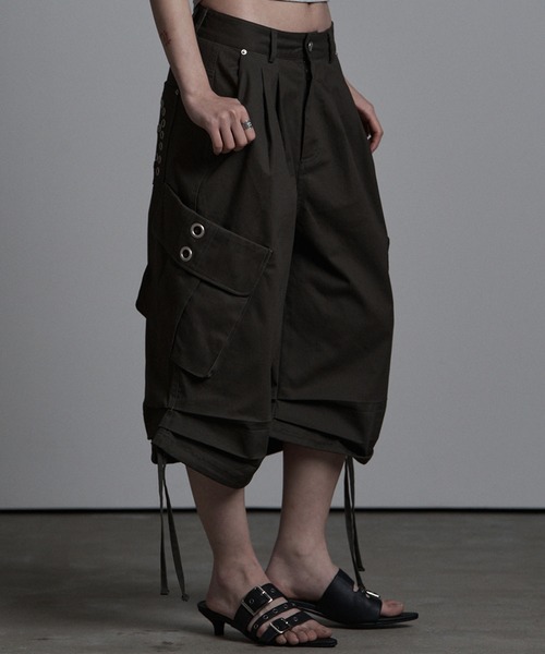 as you are（アズユーアー）の「◇ASYOUARE◇ストリング アイレット バミューダ パンツ STRING EYELET BERMUDA PANTS（カーゴパンツ・レディース・チャコール/ブラック・M/S）」の8枚目の写真